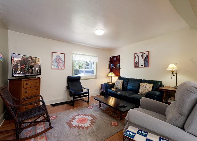 Historic Downtown Cottage - Walk to Main Street and Animas River Trail 6