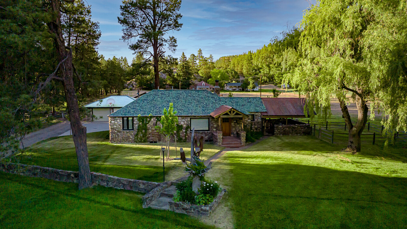 Historic Pet Friendly Home on 3 acres w/AC between Durango and Purgatory | Photo 4