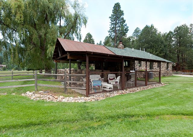 Historic Pet Friendly Home on 3 acres w/AC between Durango and Purgatory 7