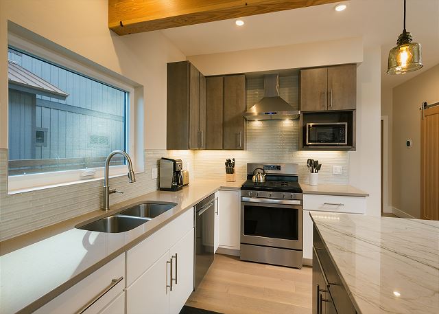 Mountain Home w/Amazing Views - 12 Min. to Durango - Central AC - EV Charger 9