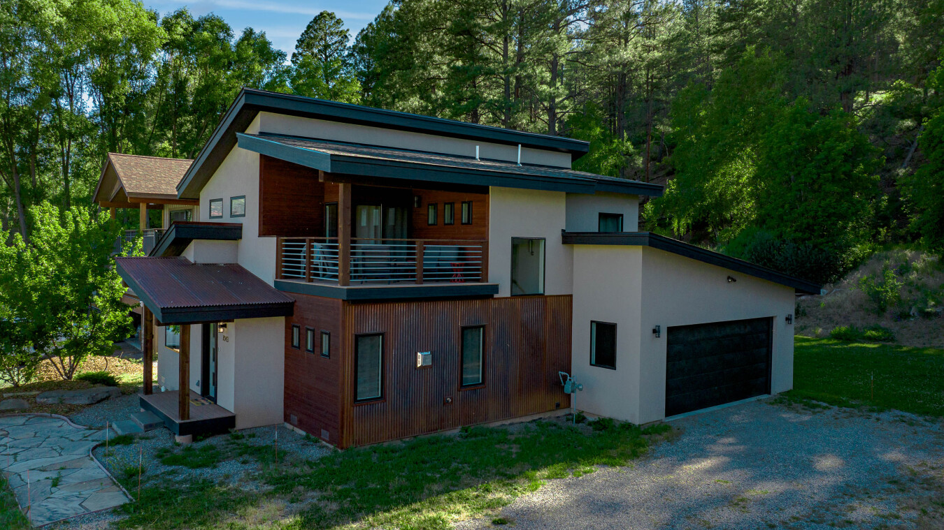 Mountain Home w/Amazing Views - 12 Min. to Durango - Central AC - EV Charger | Photo 3