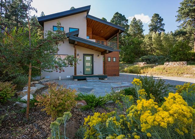 Mountain Home w/Amazing Views - 12 Min. to Durango - Central AC - EV Charger 2