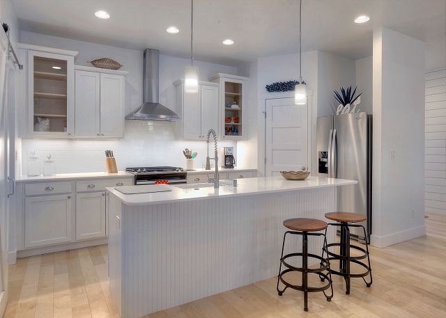 New Contemporary Mountain Home - 12 Min. to Durango - Central AC - Views 10