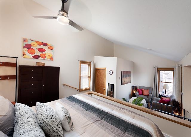 Hillside Hideaway (#17) | By FLC, Town, Trails & Golf - Pool & HotTub 10