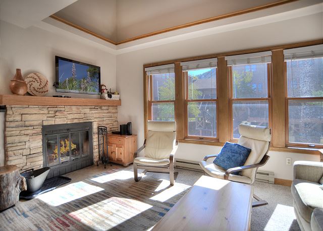 Village View Vista (#26) | Near FLC, Town, Trails & Golf - Pool & Hot Tub