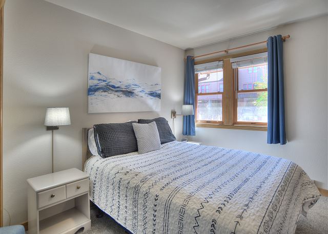 Village View Vista (#26) | Near FLC, Town, Trails & Golf - Pool & Hot Tub 7