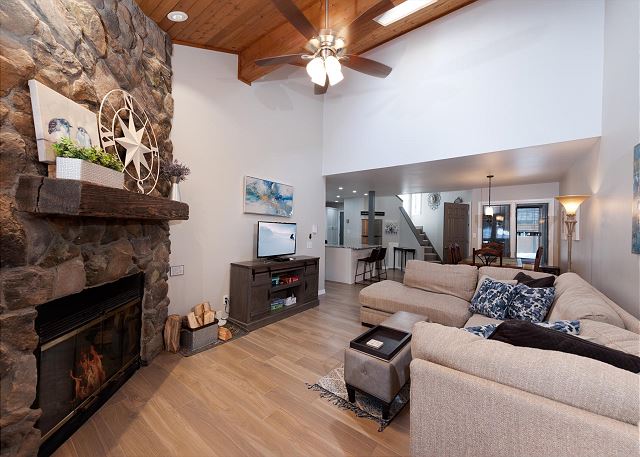 Remodeled Needles Townhomes - 3 miles to Purgatory Resort 2