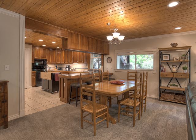 Home with Garden Patio near downtown Durango - 30+ Stay 5