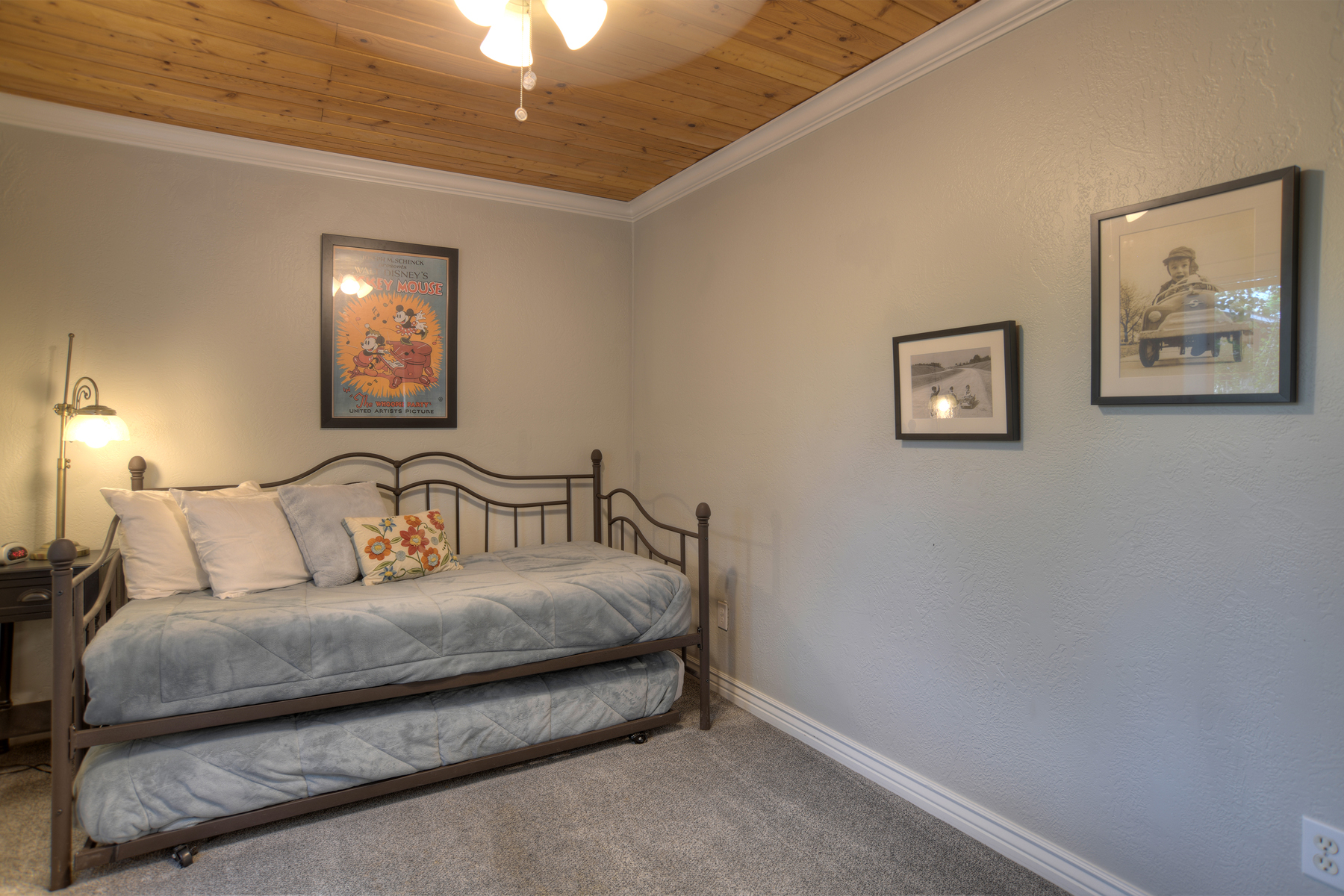 3rd Bedroom - Trundle (2 twins)