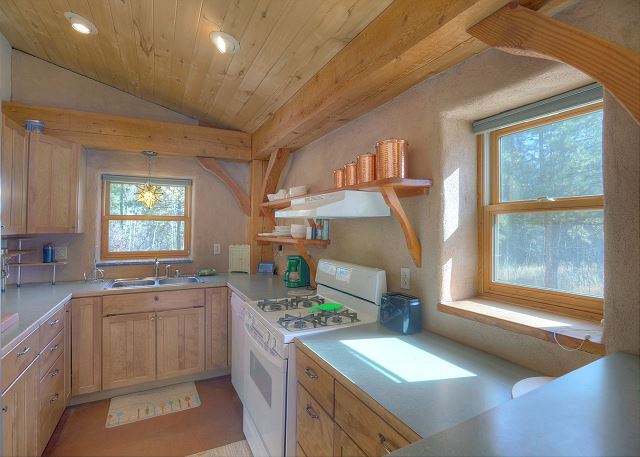 Pine Meadow Cabin | Straw Bale, Solar Powered Cabin in Woods - Pets OK 2