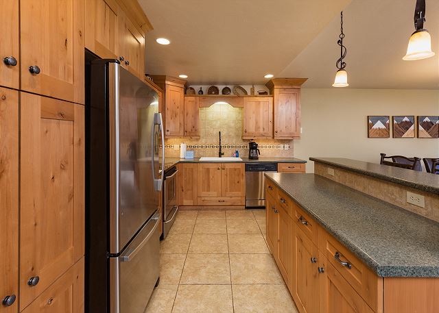 Purgatory townhome with Easy Access to Slopes - Views - EV Charger 8