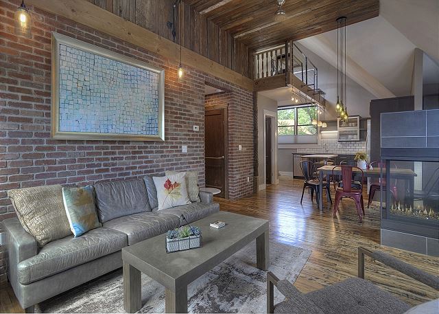 30+ Day - New Townhome in Downtown Durango - Roof Top Deck w/Views 4