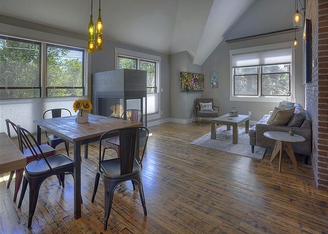 30+ Day - New Townhome in Downtown Durango - Roof Top Deck w/Views 8