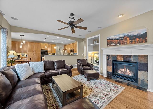 Spacious Parker Home | Hot Tub | Ideal for Extended Stays