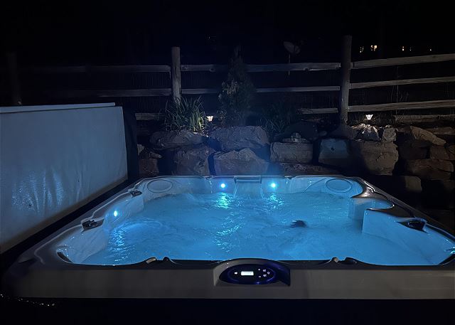 The Retreat at Forest Lakes | Hot Tub, Pet Friendly, Privacy, Near Town/Lakes 10