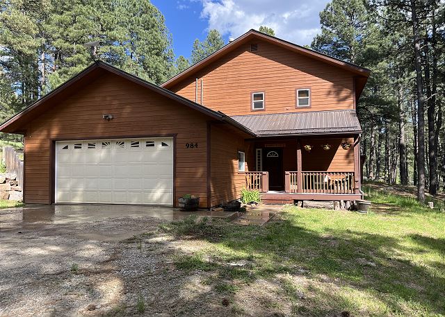 The Retreat at Forest Lakes | Hot Tub, Pet Friendly, Privacy, Near Town/Lakes 2