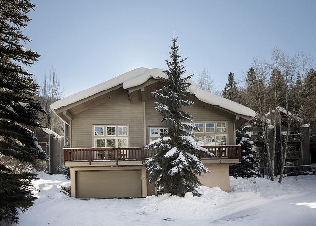 West Vail Home | Steps to Bus | 5 Mins to Vail Village | Heated Garage 3