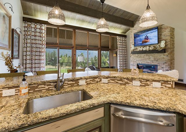 Majestic Mountain Retreat (#740) | At Golf, Near Ski - AC/Pool/HotTub 9