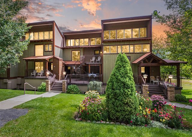 Majestic Mountain Retreat (#740) | At Golf, Near Ski - AC/Pool/HotTub 8