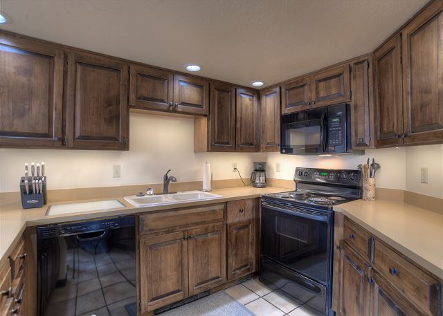 Marmot Meadows Retreat at Cascade #50 | family vibes, mtn views, heated pool 8