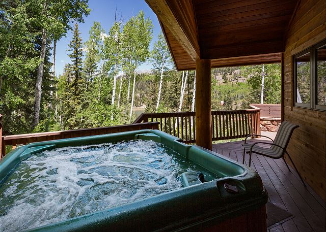 Beautiful Mountain Home on Columbine Lake - Hot Tub - 1 mile to Purgatory 2