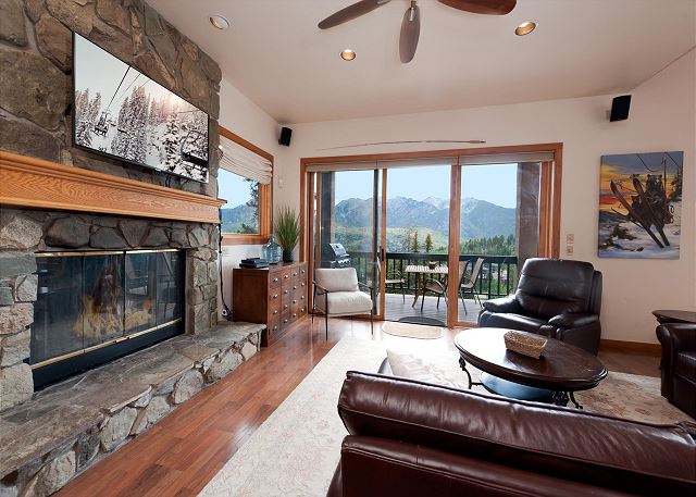 Pet Friendly Home at Purgatory - Decks with Amazing Views - Steps to Lifts 7
