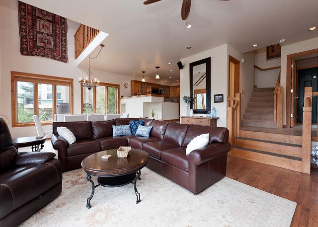 Pet Friendly Home at Purgatory - Decks with Amazing Views - Steps to Lifts 8