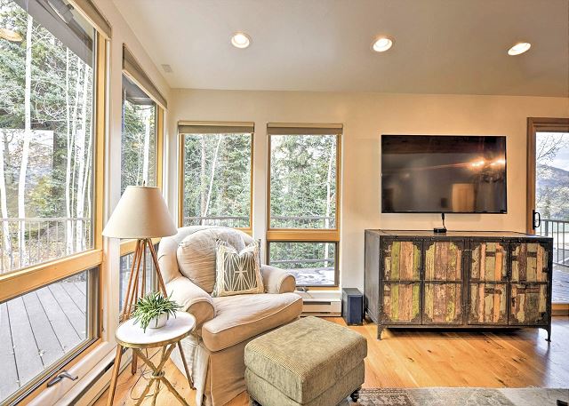 Luxury End Unit Townhome - Easy Access to Slopes - Views/Huge Deck 7