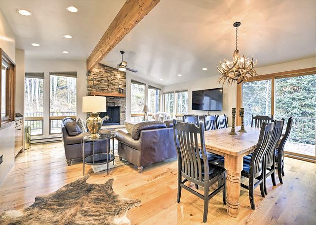 Luxury End Unit Townhome - Easy Access to Slopes - Views/Huge Deck 6