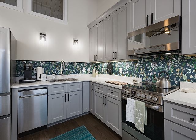 The Green Canopy (#769) |10 min to Ski - On Golf Course - AC/Pool/Hot Tub 3