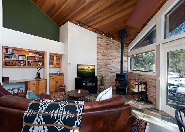 Hermosa Haven | Red Cliff & Pond Views, Garage, Tennis 3