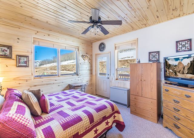 Unmatched Views of Creede - Classic Colorado Cabin - Large Deck 4