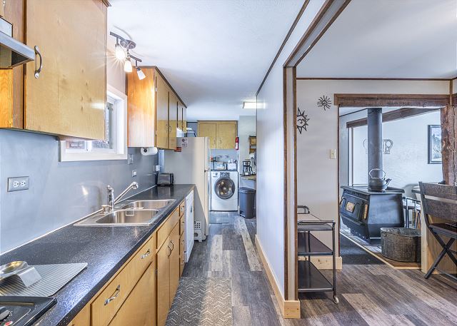 Affordable Family Friendly Home - Near Downtown Creede 6