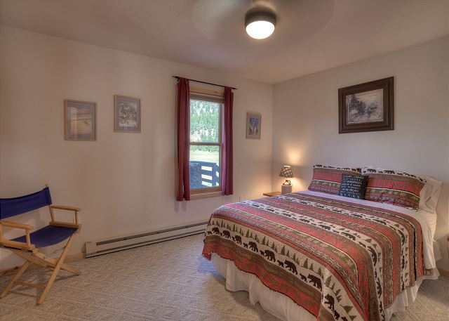 Cozy Mountain Cabin | Near Wolf Creek Ski Area 4