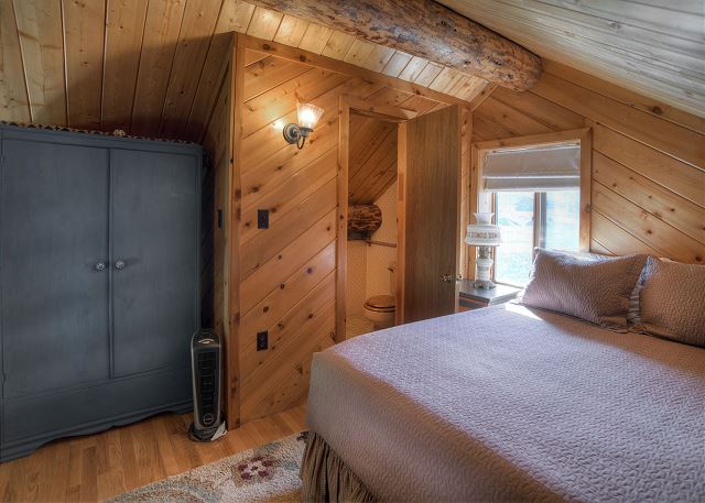 Rustic Log Cabin - Close to Creede - Picturesque Views 10