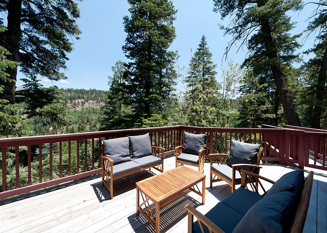 Secluded Mountain Home on Columbine Lake - Decks/Views - 1 mile to Purgatory 3