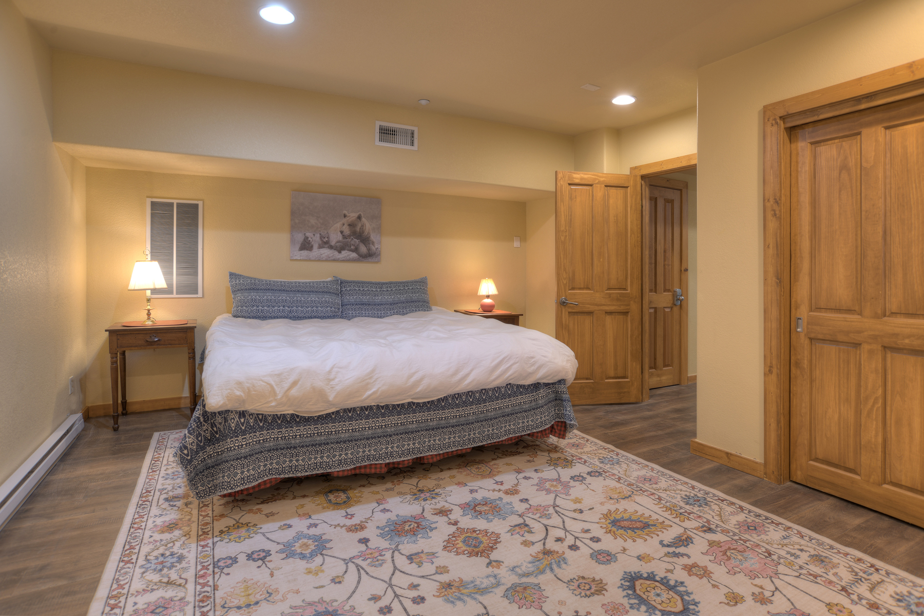 5th Bedroom - King (ground floor - access via garage)