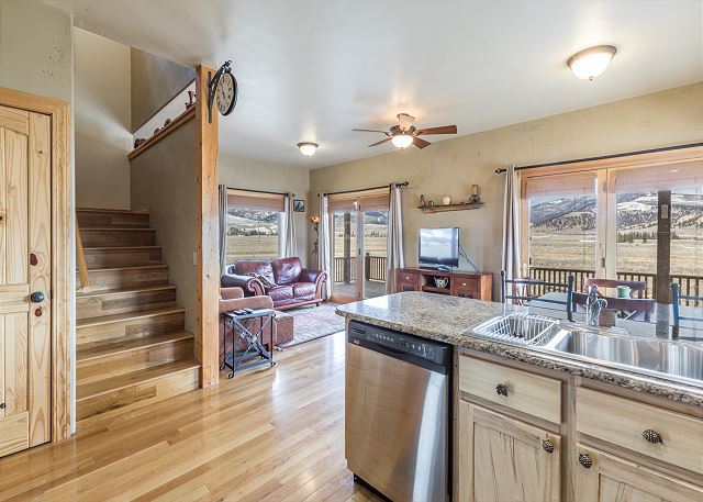 Cozy Home-Spectacular Mountain Views / ATVs Welcome 7