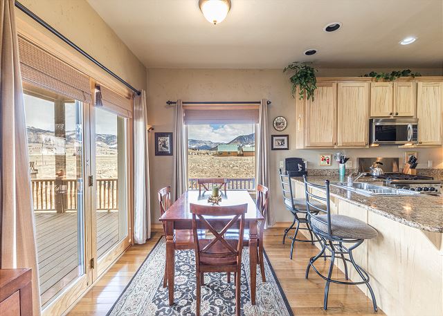 Cozy Home-Spectacular Mountain Views / ATVs Welcome 8