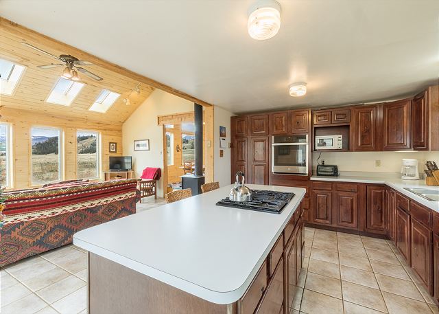 Rio Grande River and Mountain Views-Pet Friendly-River Access 8