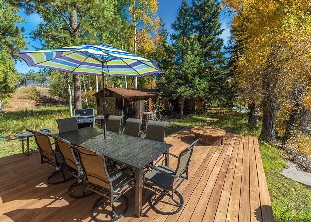 Intown Hidden Gem Overlooking the South Fork River/20 minutes to Wolf Creek 5