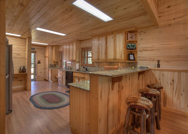 Mountain Modern Cabin - 25 Mins to Wolf Creek Ski Area - Dogs Welcome! 9