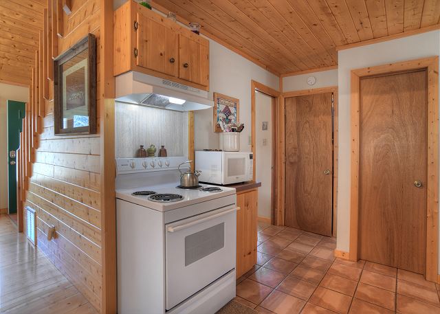 Secluded Mountain Cabin - Pet Friendly - National Forest Access 6