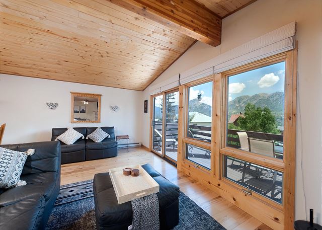 Affordable townhome at Purgatory - Awesome views - Steps to slopes 5