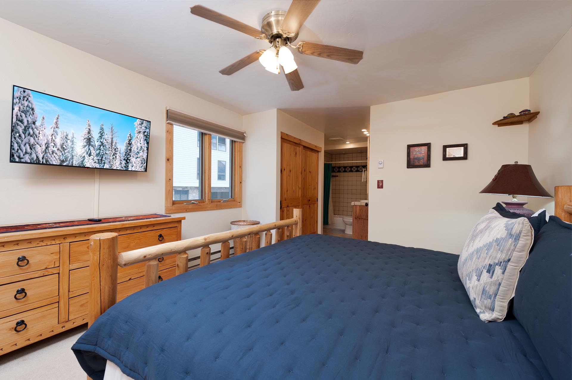 Master Bedroom - King and TV