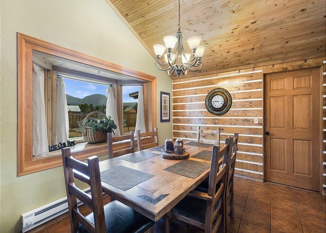Close to Wolf Creek Ski Area/Private Hot Tub/ATVs Welcome/Firepit 4
