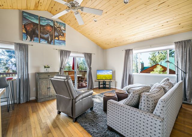 Cabin with fantastic views on 8 acres - 20 Min to historic downtown Durango 3