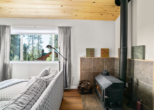 Cabin with fantastic views on 8 acres - 20 Min to historic downtown Durango 6