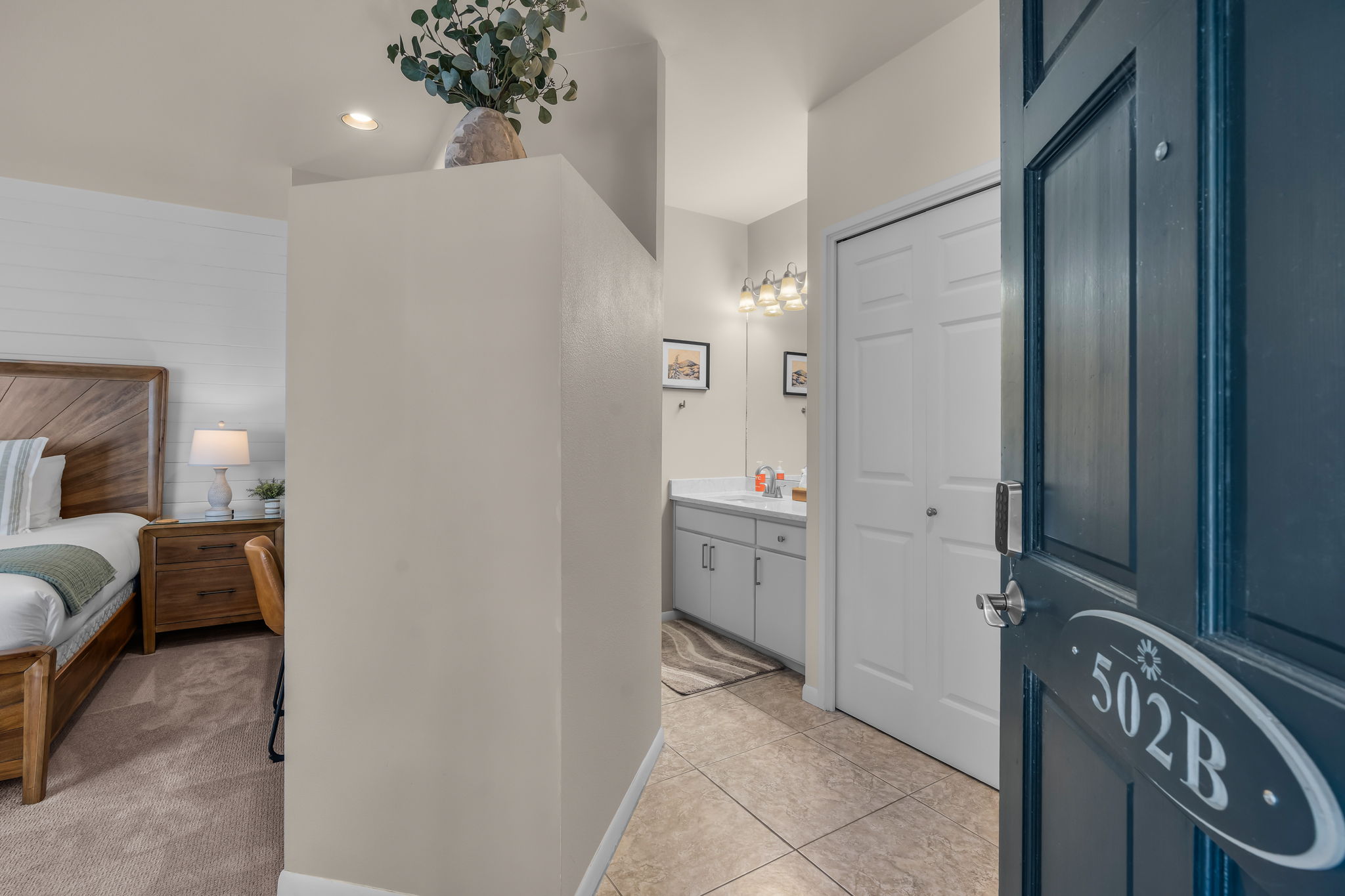Pilot Butte View Retreat ~Close to Hiking, Biking and Mountain | Photo 38