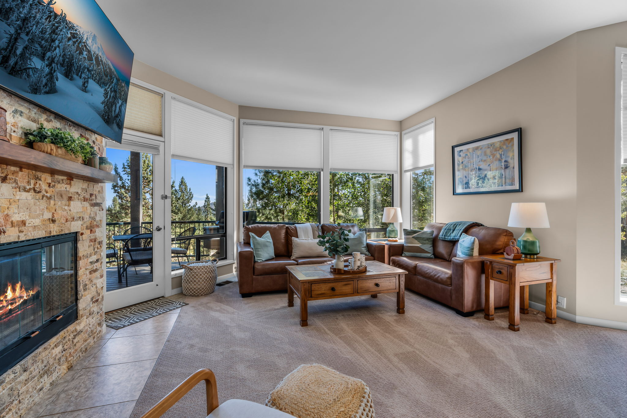 Pilot Butte View Retreat ~Close to Hiking, Biking and Mountain | Photo 5